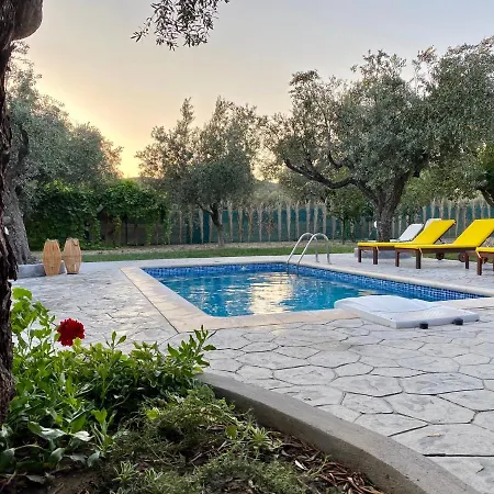 Βίλα Olive Sense With Jacuzzi And Sauna