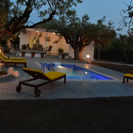 Olive Sense With Jacuzzi And Sauna Βίλα *